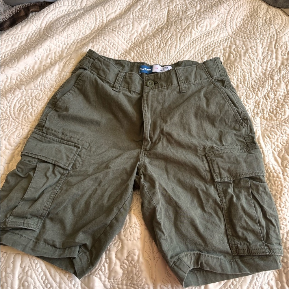 Old navy cargo shorts